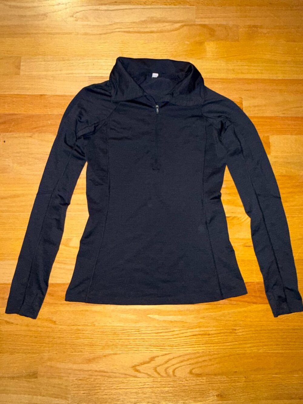 Under Armour Women's Black Quarterzip with Thumb Holes